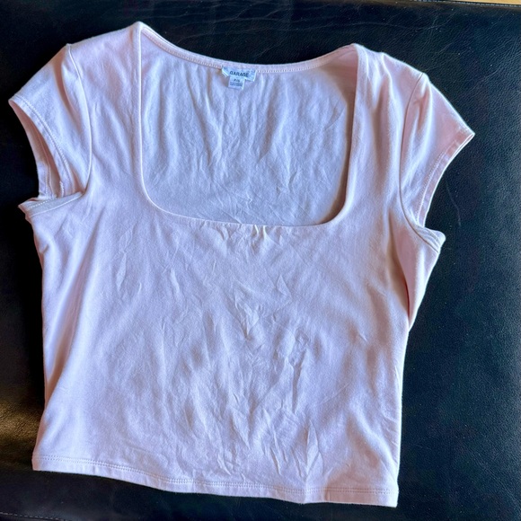 🩷Garage Light Pink Short Sleeve Top🩷 - Picture 1 of 3